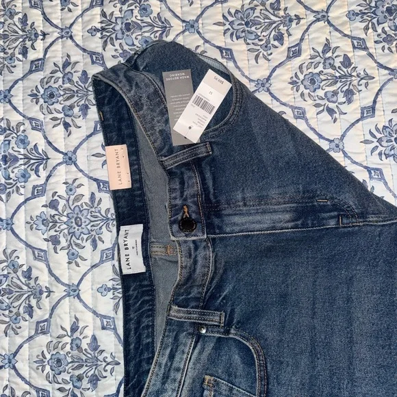 Women's Blue Jeans - Picture 2 of 3